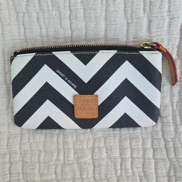 Dooney & Bourke Handbags - Dooney & Bourke Chevron Black and White Pouch